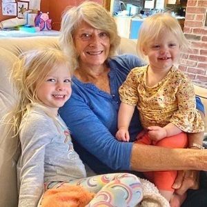 Meet your Posher, Roberta